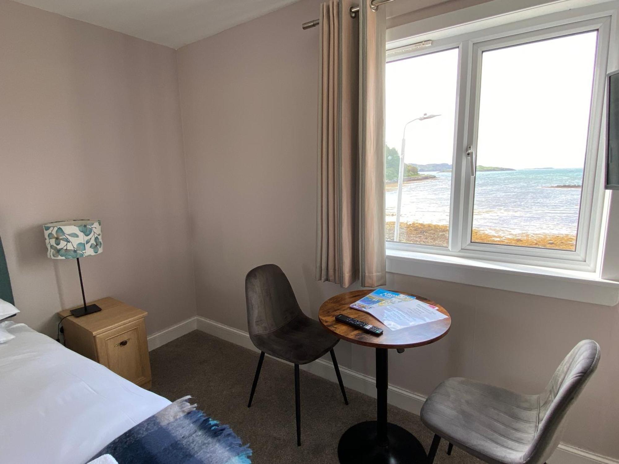 Bunessan Inn Eksteriør bilde
